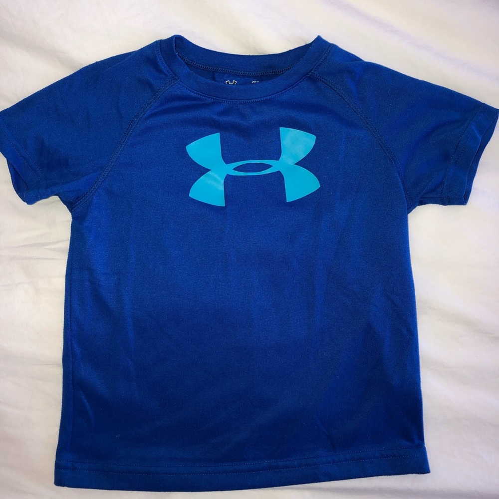 set of boys under armour dry fit tee’s